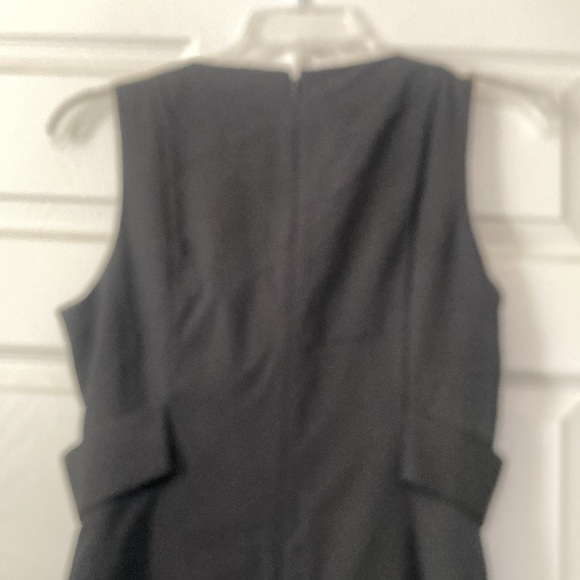 Black cocktail dress size 12 - Picture 6 of 8